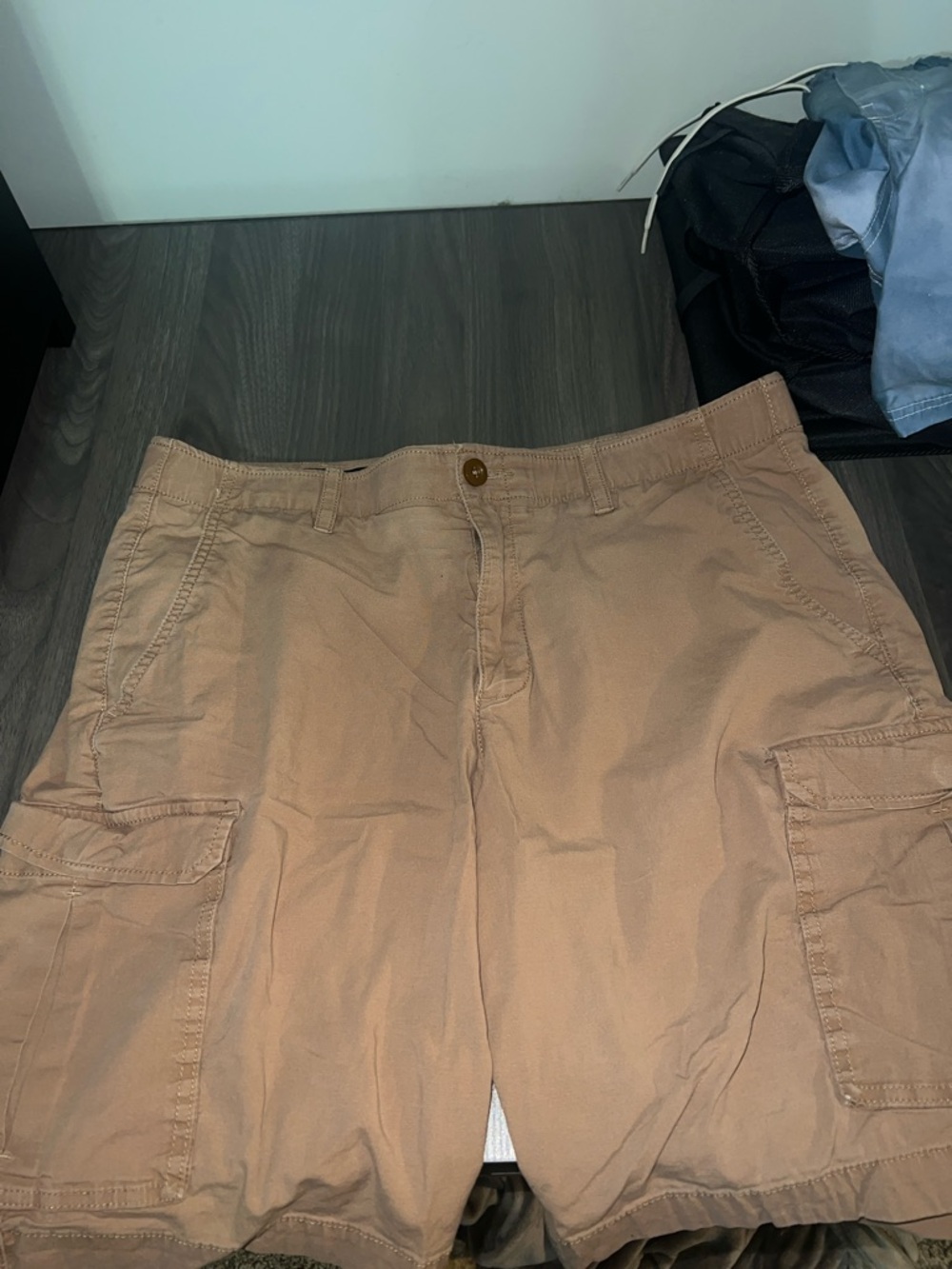 Apt. 9 Men's Tan Cargo Shorts